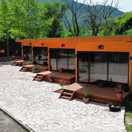 Blue Eye 3* Sarandë