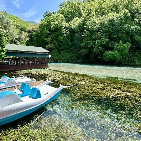 Hotel Blue Eye 3*
