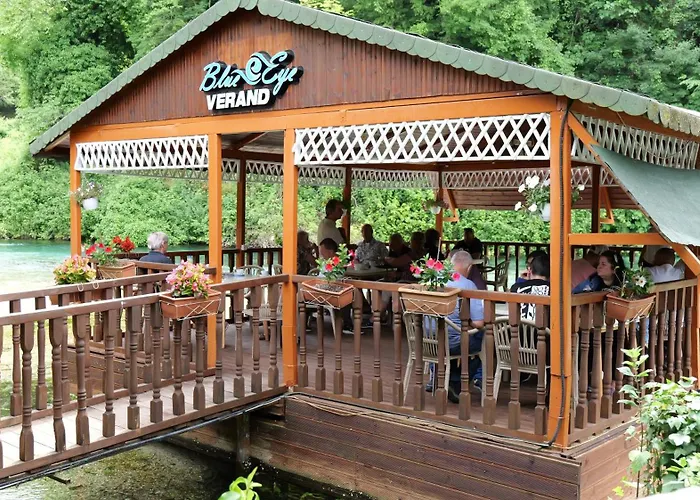 Hotel Blue Eye Sarandë